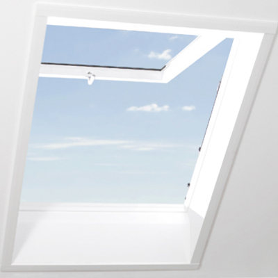 Roto Frank Bauelemente GmbH Q-4…P + QT-4…P Dachflächenfenster